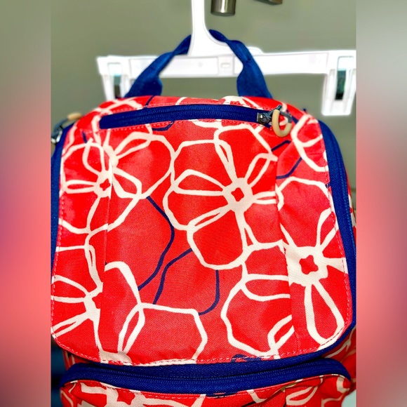 Embark - Picture 2 of 12